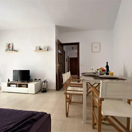 Felipe Neri 10 Apartment
